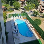 Paradise 3*