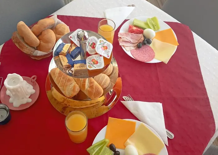 ホテル Paradise ゴールデンサンド